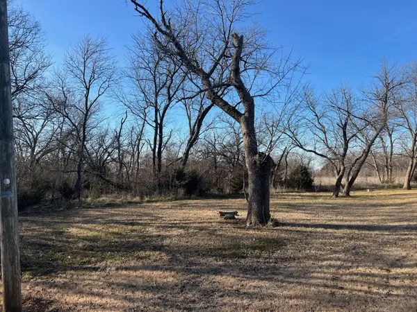 1919 SW Purity Springs Rd, El Dorado, KS 67042