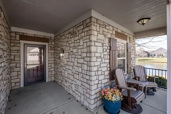 9692 W Village Pl, Maize, KS 67101