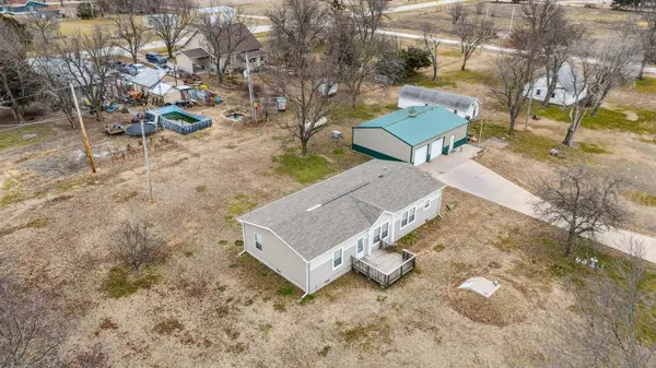 11478 SE Waie St, Beaumont, KS 67012