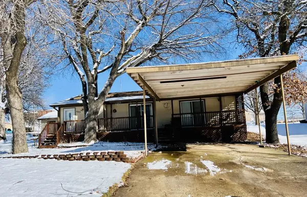 105 Oak Dr., Kaw City, KS 74641