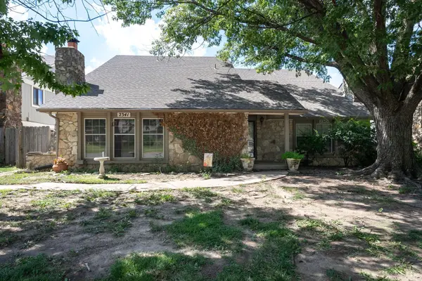 2341 N Bramblewood st, Wichita, KS 67226