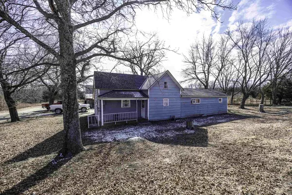 209 Pearl St, Cambridge, KS 67023