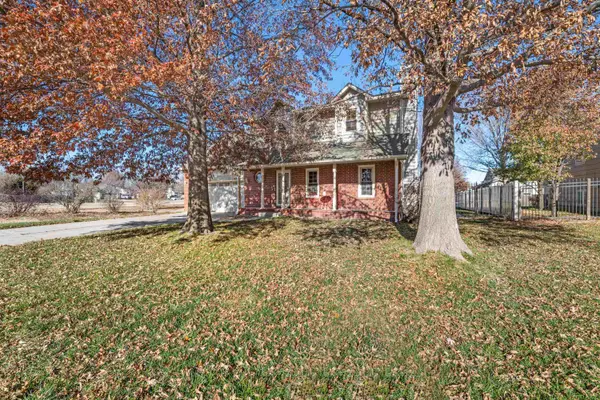 2516 E Charleston Dr, Park City, KS 67219