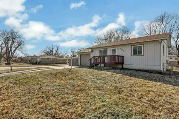 305 N Sunnyside Road, Haysville, KS 67060