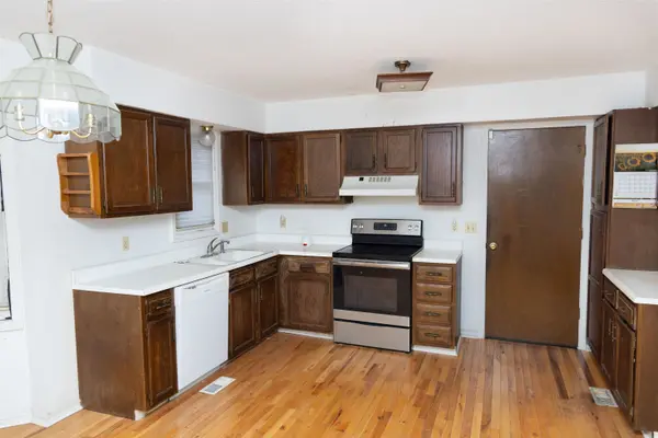 4055 N Bayberry Ct, Wichita, KS 67226