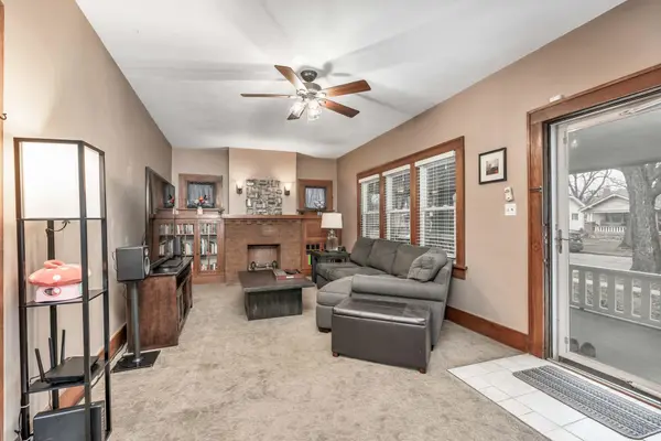 1027 N Perry Ave, Wichita, KS 67203