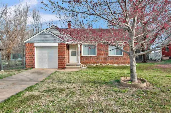 3614 E 10th St N, Wichita, KS 67208