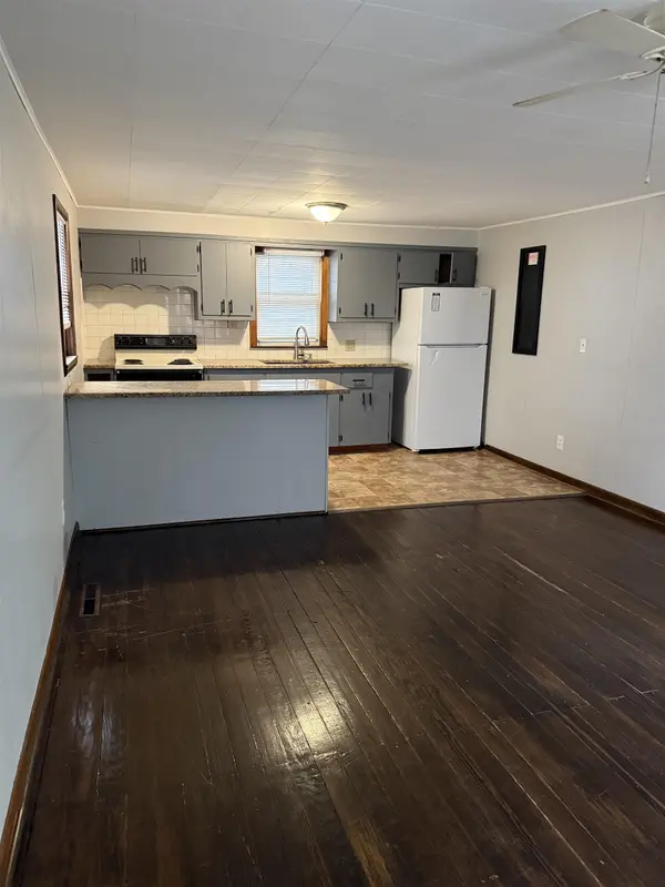 735 N Bluff, Augusta, KS 67010