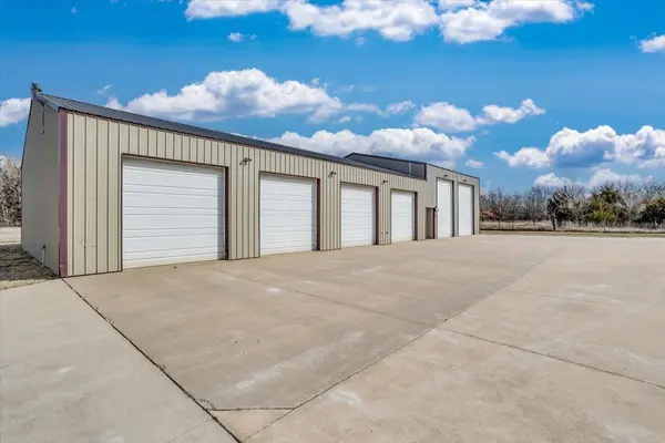 9110 SW Ruby Rd, Andover, KS 67002