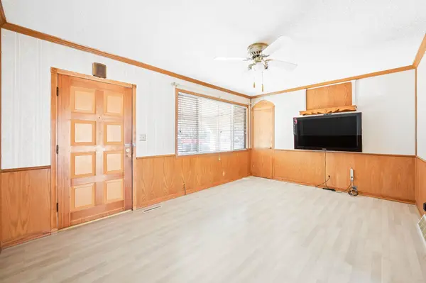 2334 S Pattie St, Wichita, KS 67211