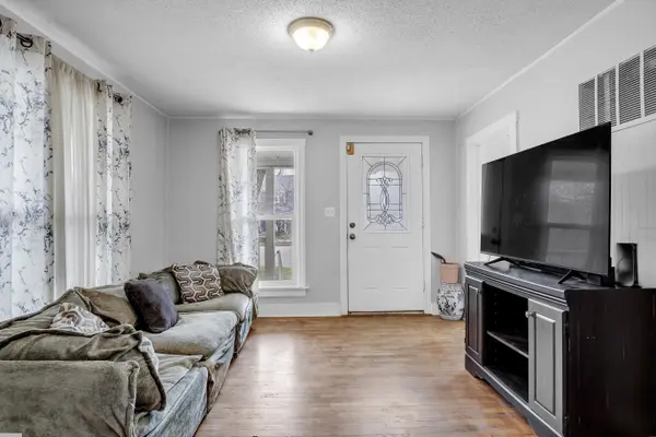 508 W Broadway, Newton, KS 67114