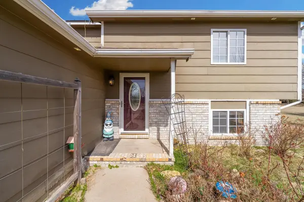 632 N Shawnee Cir, Kechi, KS 67067