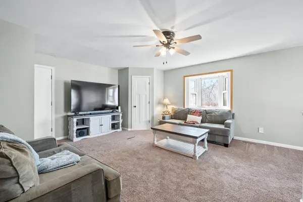 1305 N Main St, Rose Hill, KS 67133