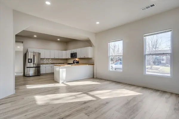 2928 E Funston St, Wichita, KS 67211