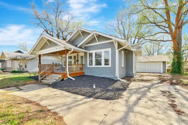 233 E Columbia, Augusta, KS 67010