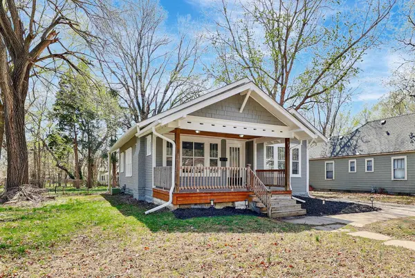 233 E Columbia, Augusta, KS 67010