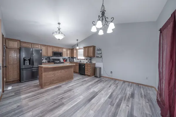 10402 W Greenfield St, Wichita, KS 67215