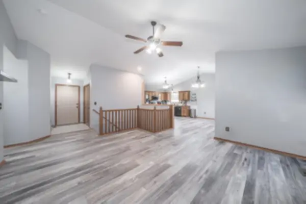10402 W Greenfield St, Wichita, KS 67215