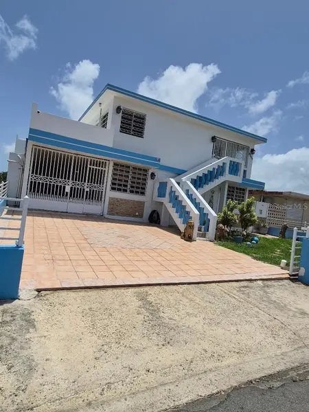 24 SABANA GARDENS BLQ 14 # 22 #22, Carolina, PR 00983