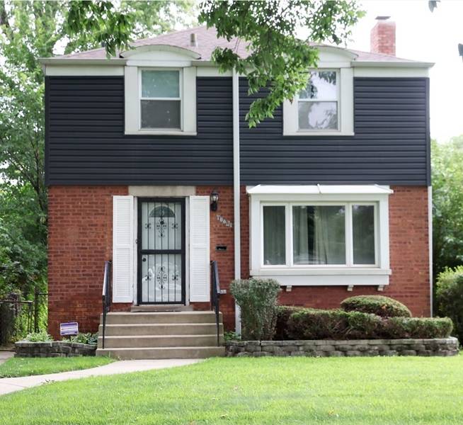 10031 S Paxton AVE, Chicago, IL 60617