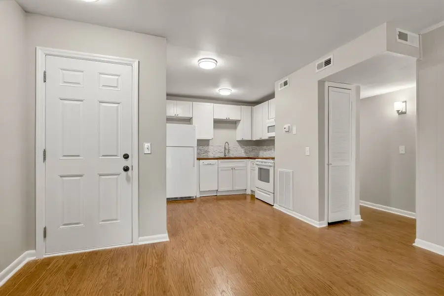 555 N DuPont Ave #A16, Madison, TN 37115
