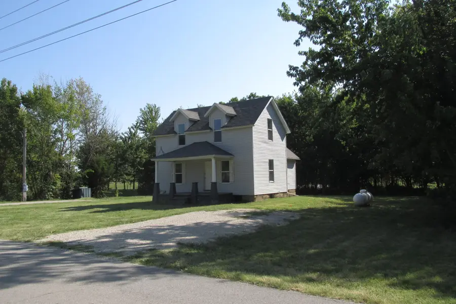 194 Red Clover RD, Strafford, MO 65757