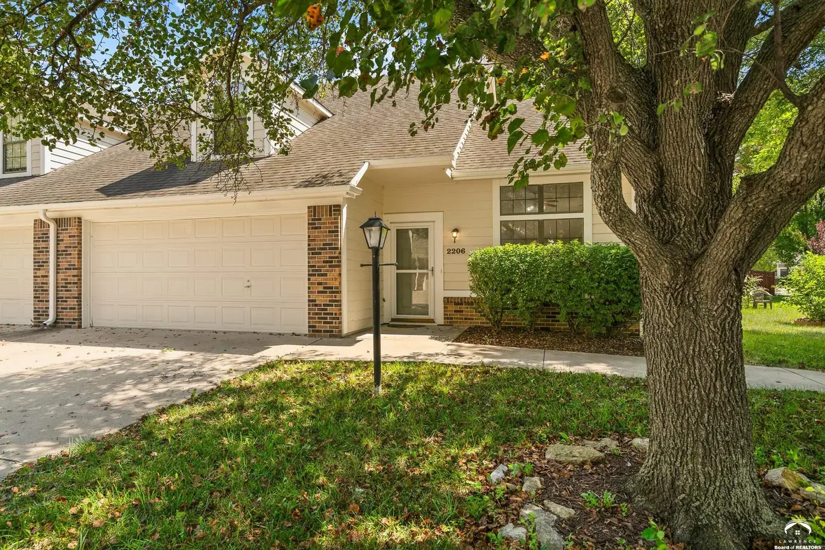 2206 Vail WAY, Lawrence, KS 66047