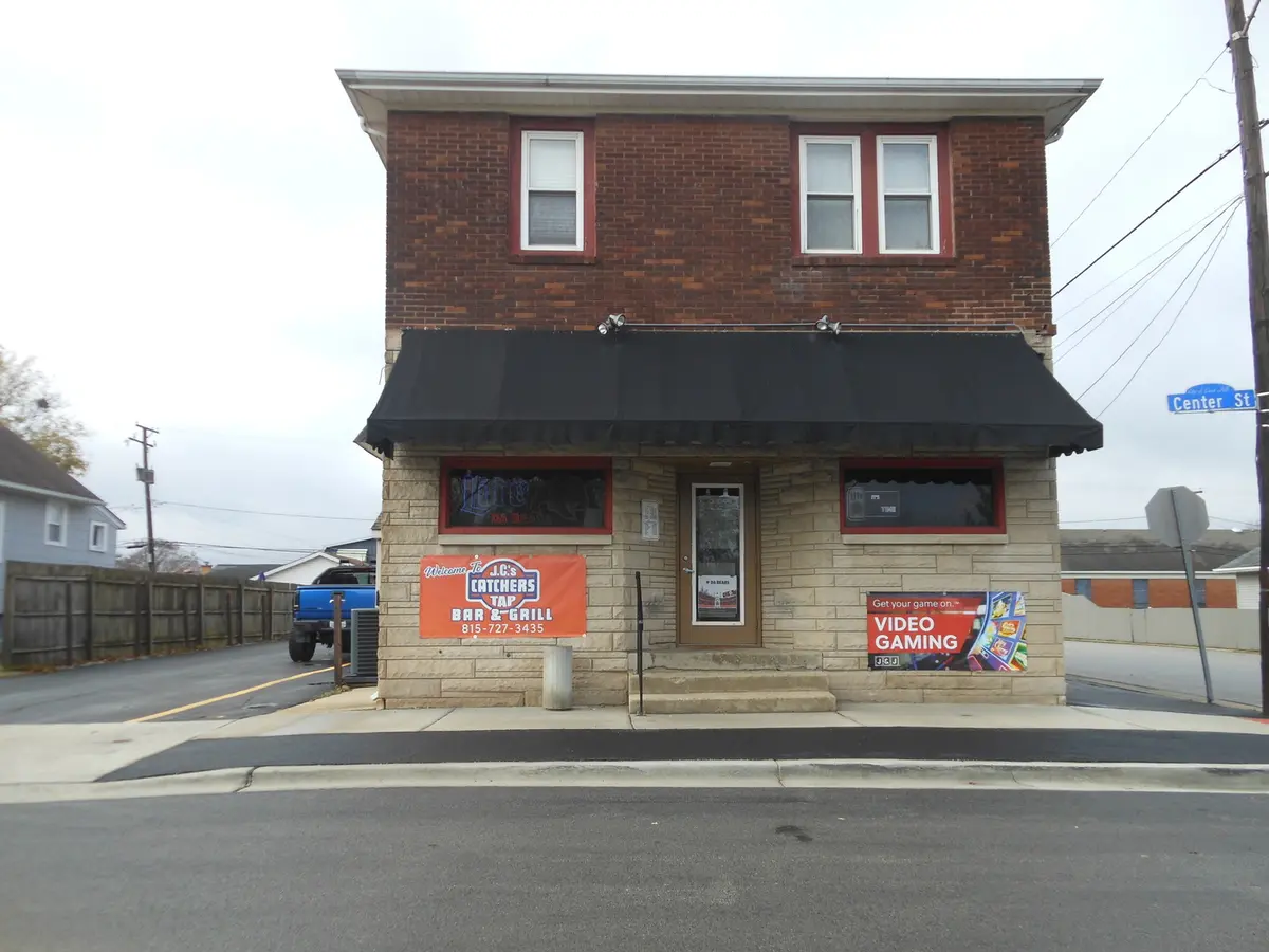 1723 N Center ST, Crest Hill, IL 60403
