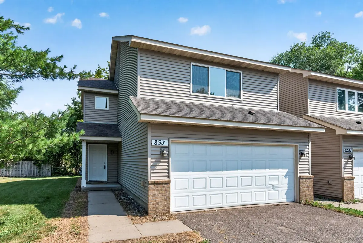 833 Glen RD, Newport, MN 55055