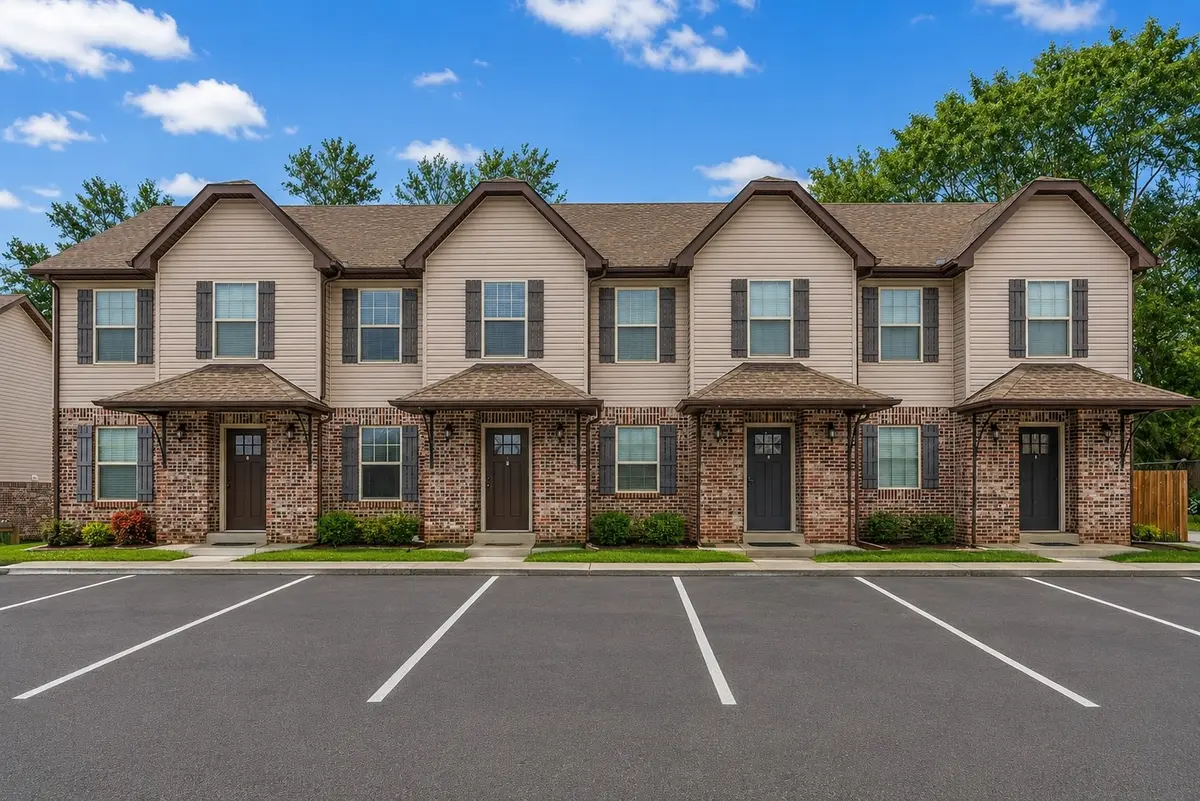 1761 Spring Water Drive #C, Clarksville, TN 37040