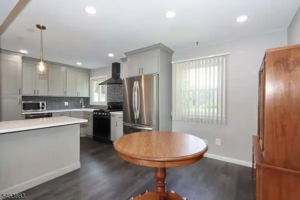 3328 Beverly Rd, South Plainfield Boro, NJ 07080