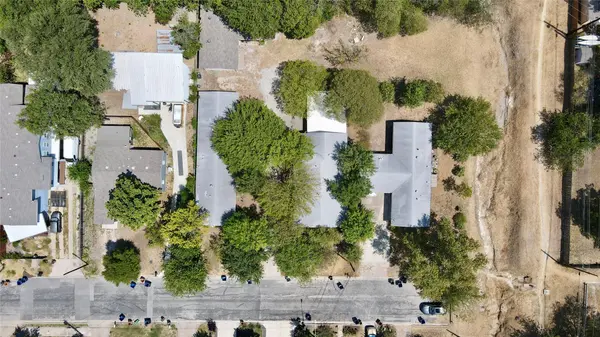 402 Swanee DR, Austin, TX 78752