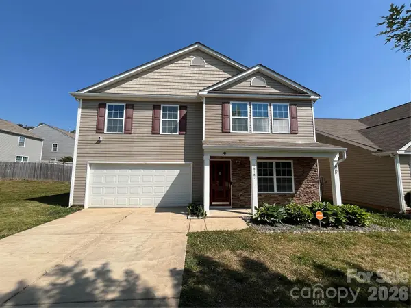 1818 Greenbrook TRL, Dallas, NC 28034