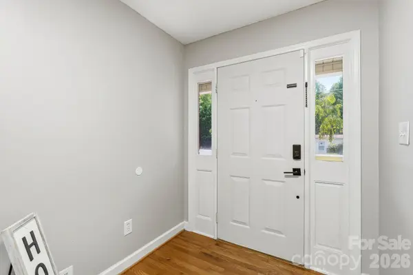1692 Pads RD, North Wilkesboro, NC 28659