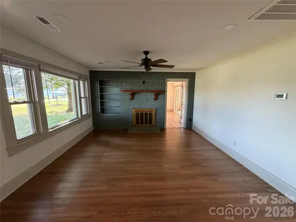 3649 Taylorsville HWY, Statesville, NC 28625