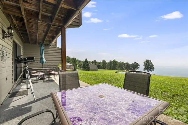2881 White Oak Mountain RD #1A, Columbus, NC 28722