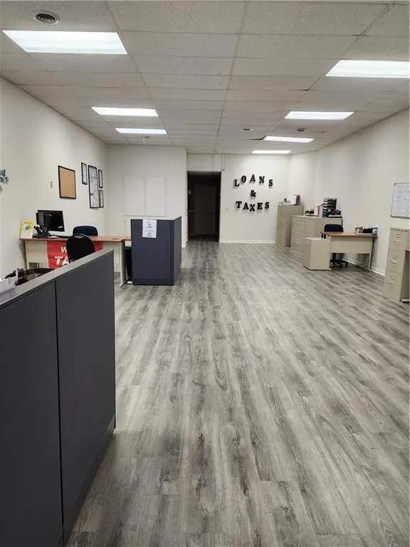 132 W Jefferson ST, Clinton, MO 64735