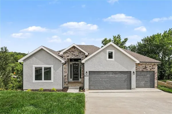 5021 Bradshaw ST, Shawnee, KS 66216