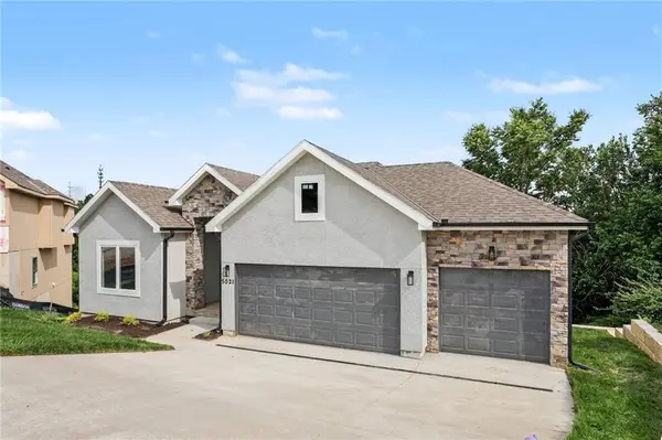 5021 Bradshaw ST, Shawnee, KS 66216