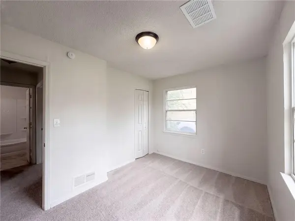 4770 Woodend AVE, Kansas City, KS 66106