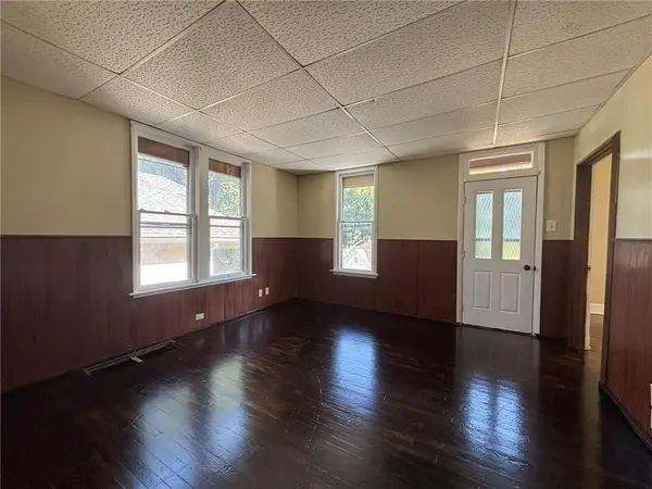 603 Shady AVE, St Joseph, MO 64505