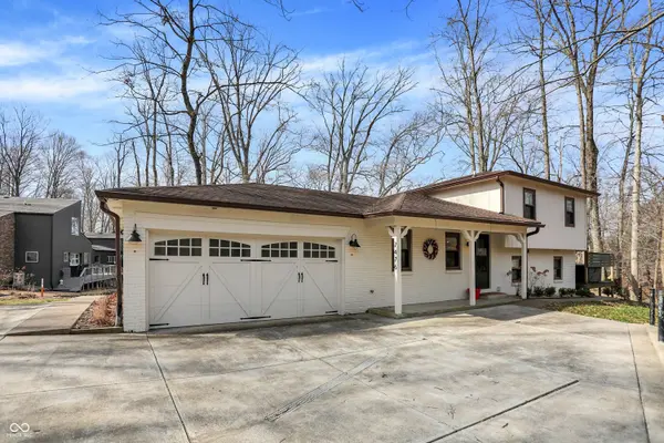 7476 S Susan LN, Trafalgar, IN 46181