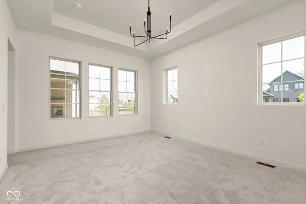 1428 Crosstie CIR, Westfield, IN 46074