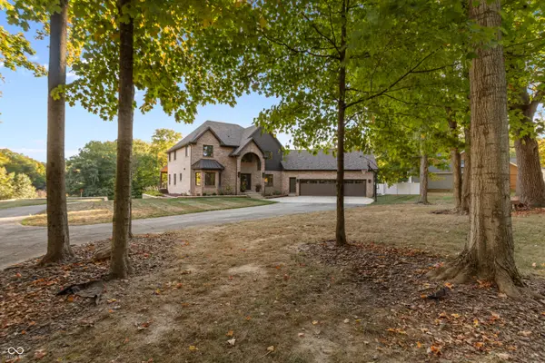 96 Cedar LN, Cicero, IN 46034