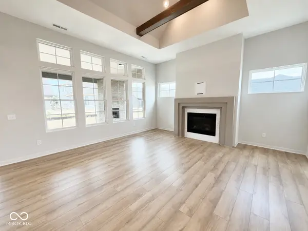 16812 Ackerson BLVD, Westfield, IN 46074