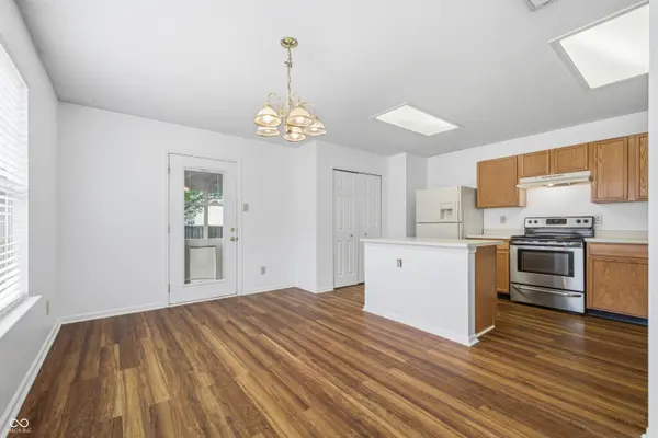 5624 N Jamestown, Mccordsville, IN 46055