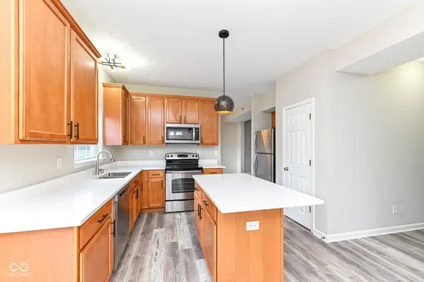 13815 Fernleaf WAY, Carmel, IN 46033