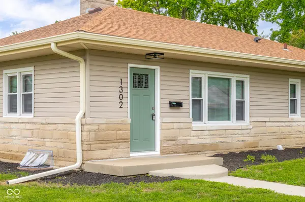 1302 Pennsylvania ST, Columbus, IN 47201