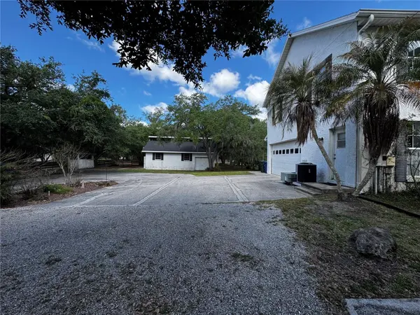 1701 BERN CREEK LOOP, Sarasota, FL 34240