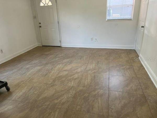 1227 SE 19TH TER, Gainesville, FL 32641
